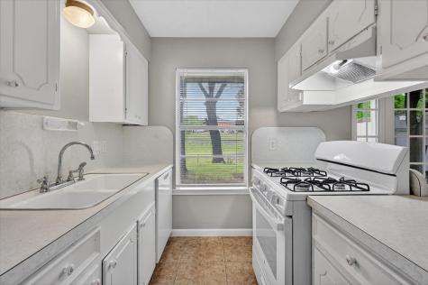 263 Merribrook Trail Duncanville TX 75116