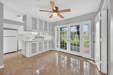 263 Merribrook Trail Duncanville TX 75116