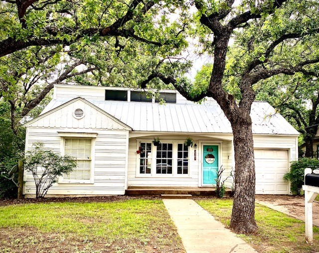 2303 NW 3rd Avenue Mineral Wells TX 76067