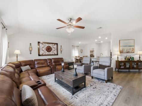 116 Arborside Drive Waxahachie TX 75165