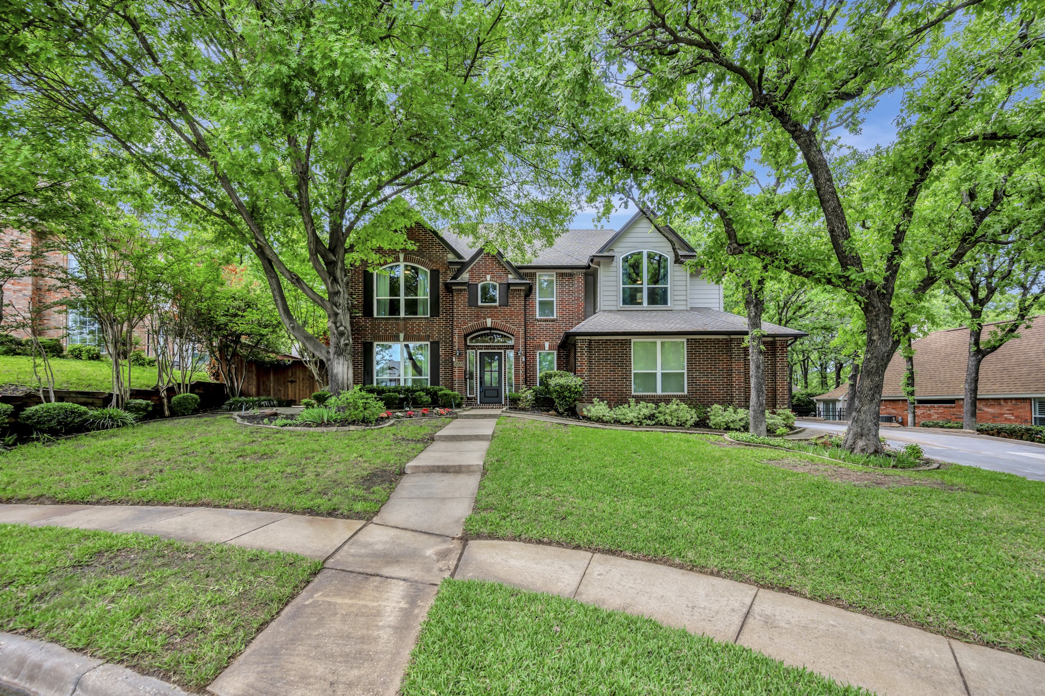 8555 Shadybrooke Court North Richland Hills TX 76182