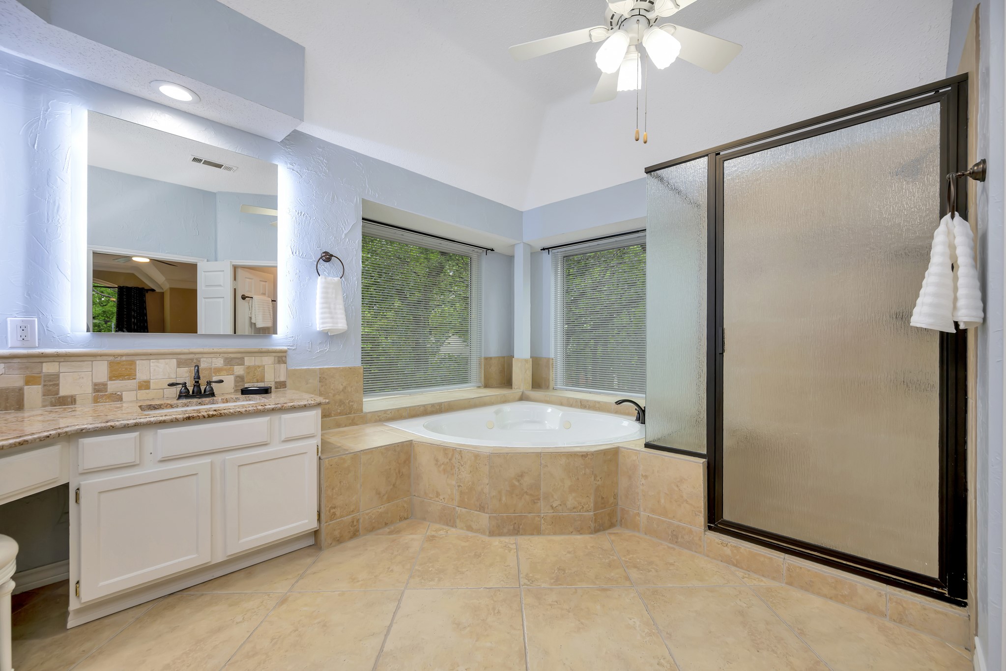 8555 Shadybrooke Court North Richland Hills TX 76182