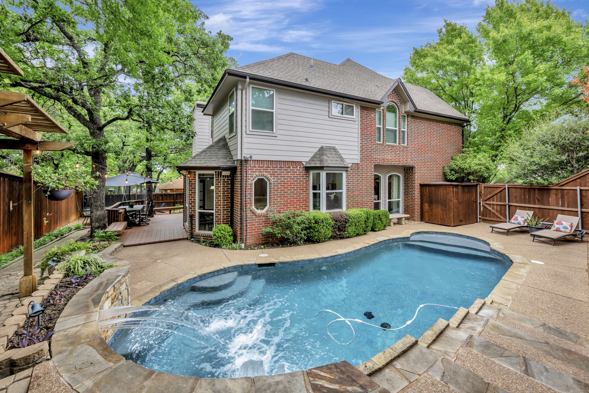 8555 Shadybrooke Court North Richland Hills TX 76182