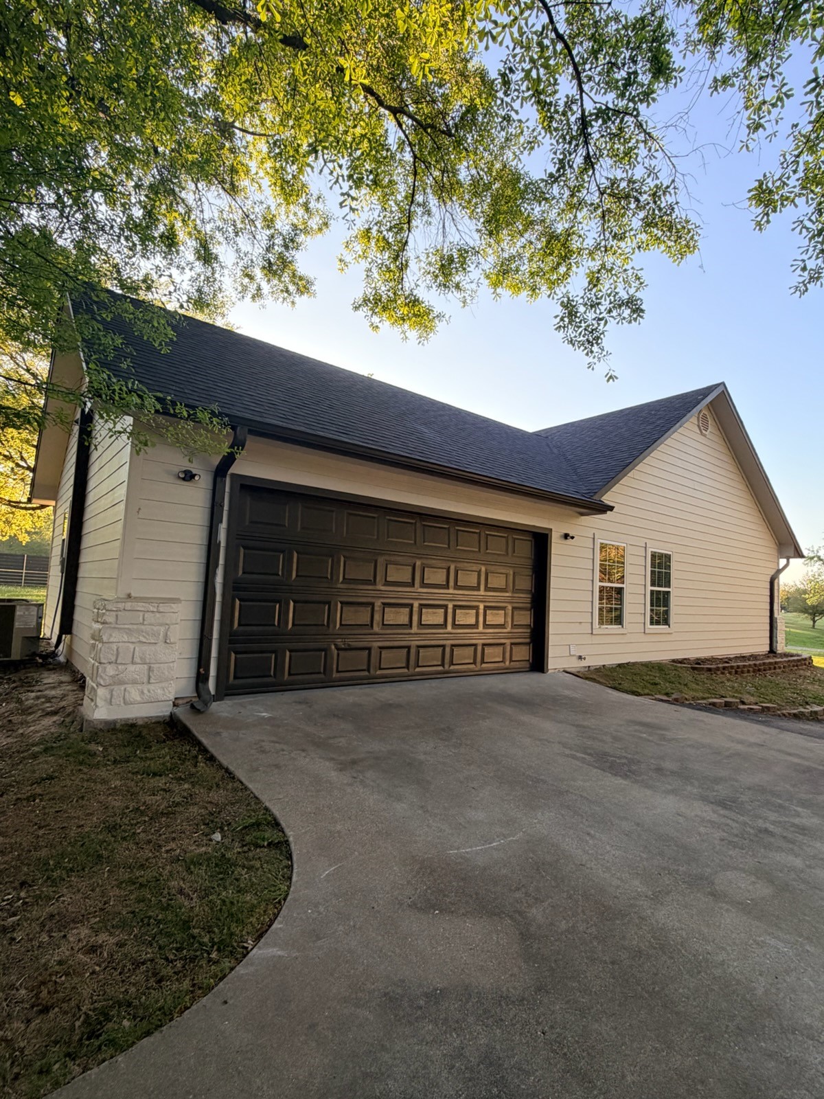 261 Rs County Road 4261 Emory TX 75440
