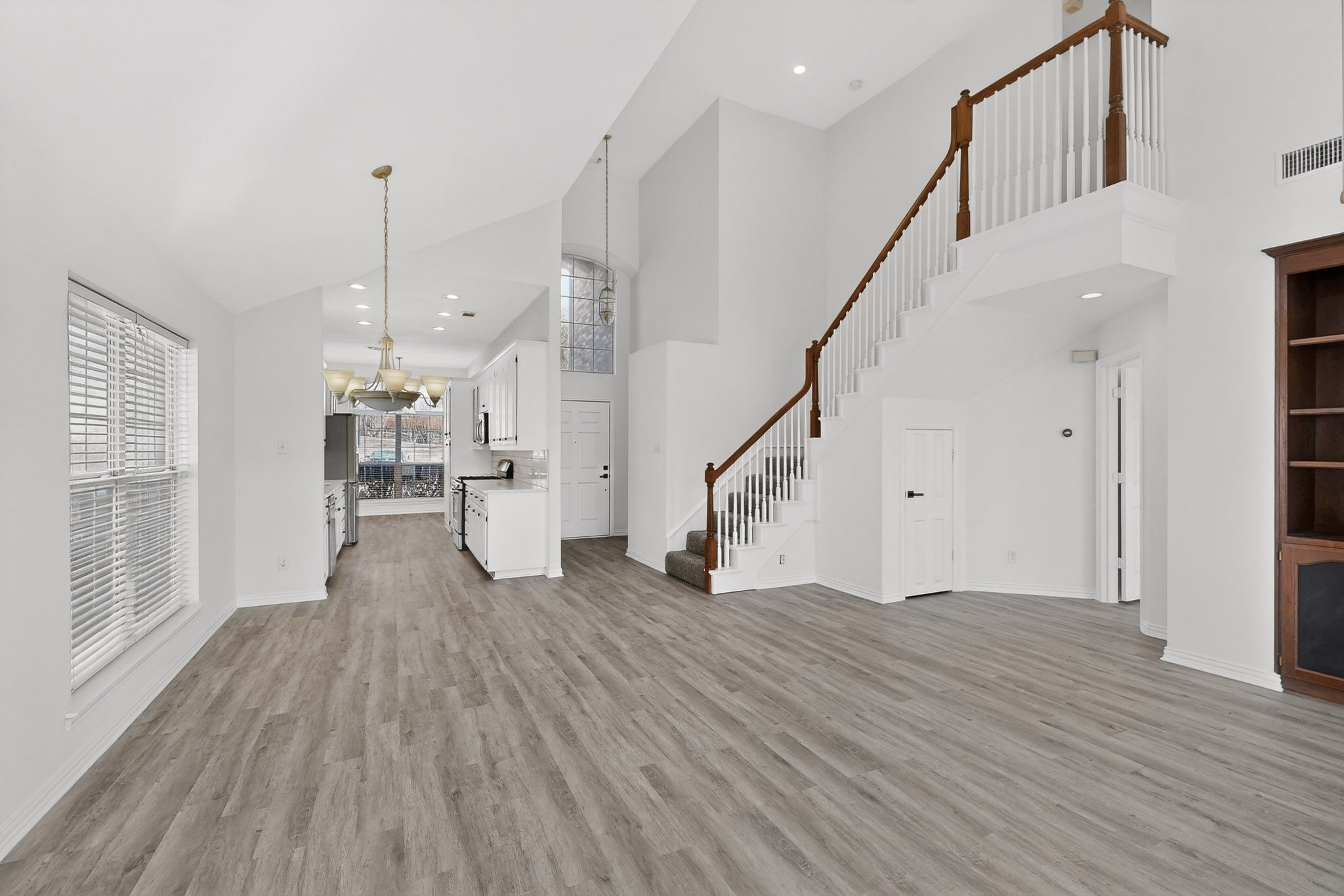714 Ashbrook Court Euless TX 76039