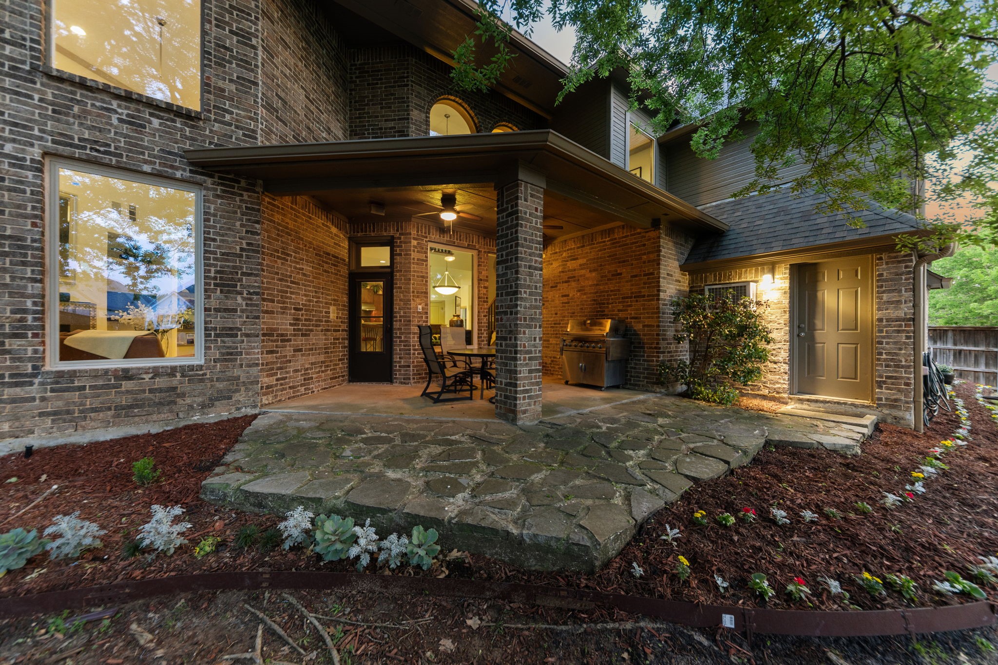 9121 Thornridge Drive North Richland Hills TX 76182