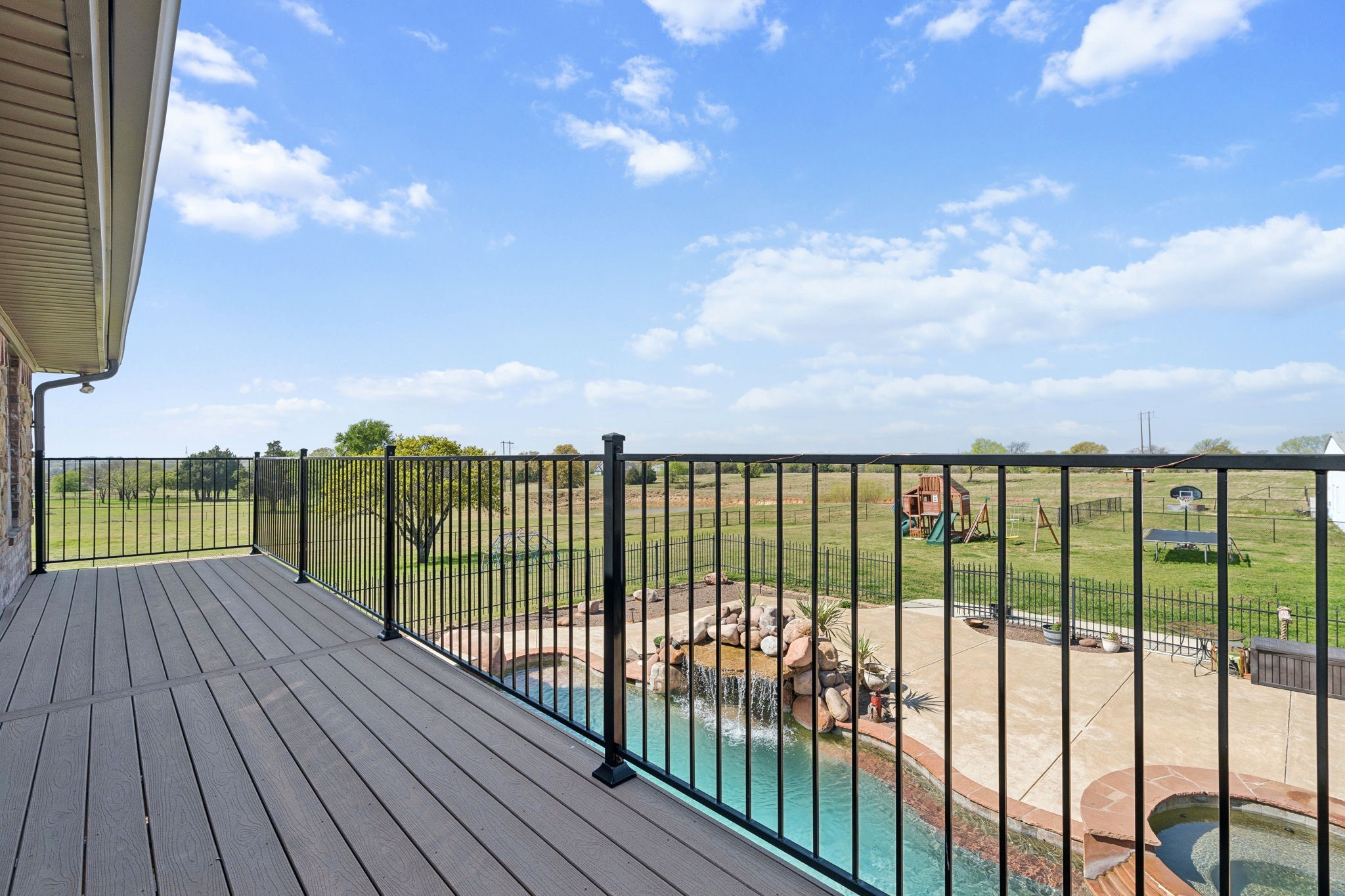362 County Road 1170 Decatur TX 76234