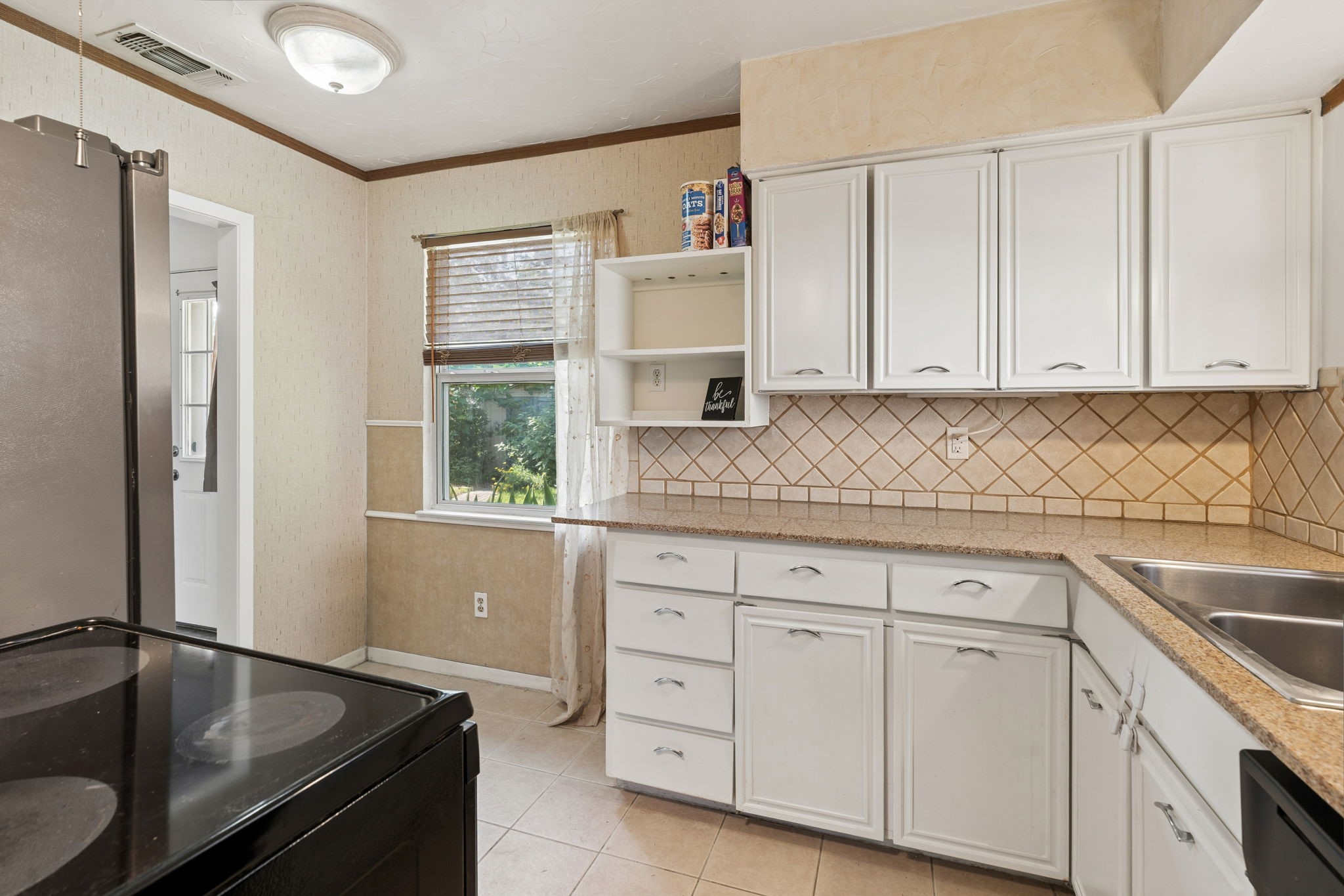 1822 Finley Road Irving TX 75062
