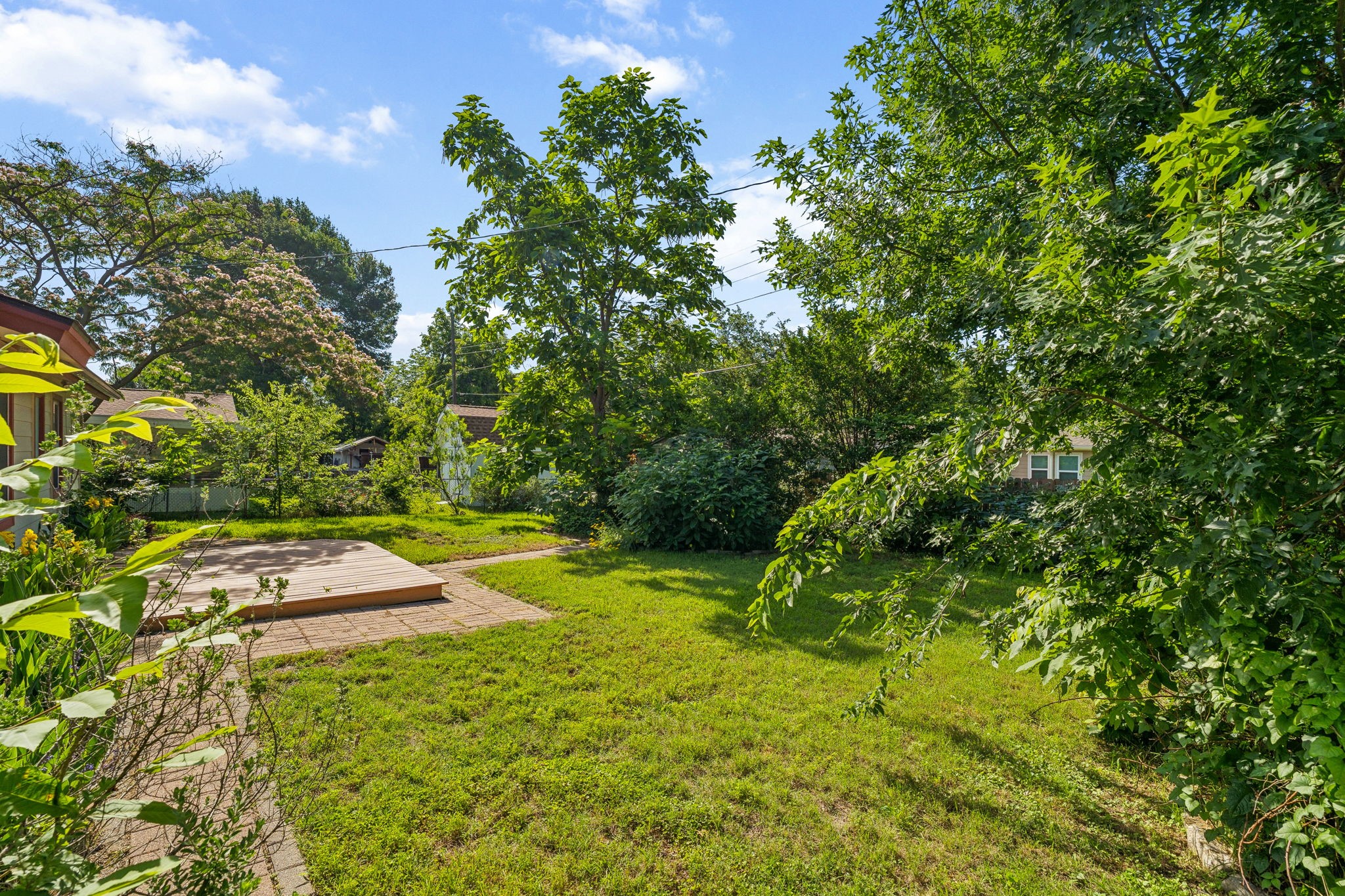 1822 Finley Road Irving TX 75062