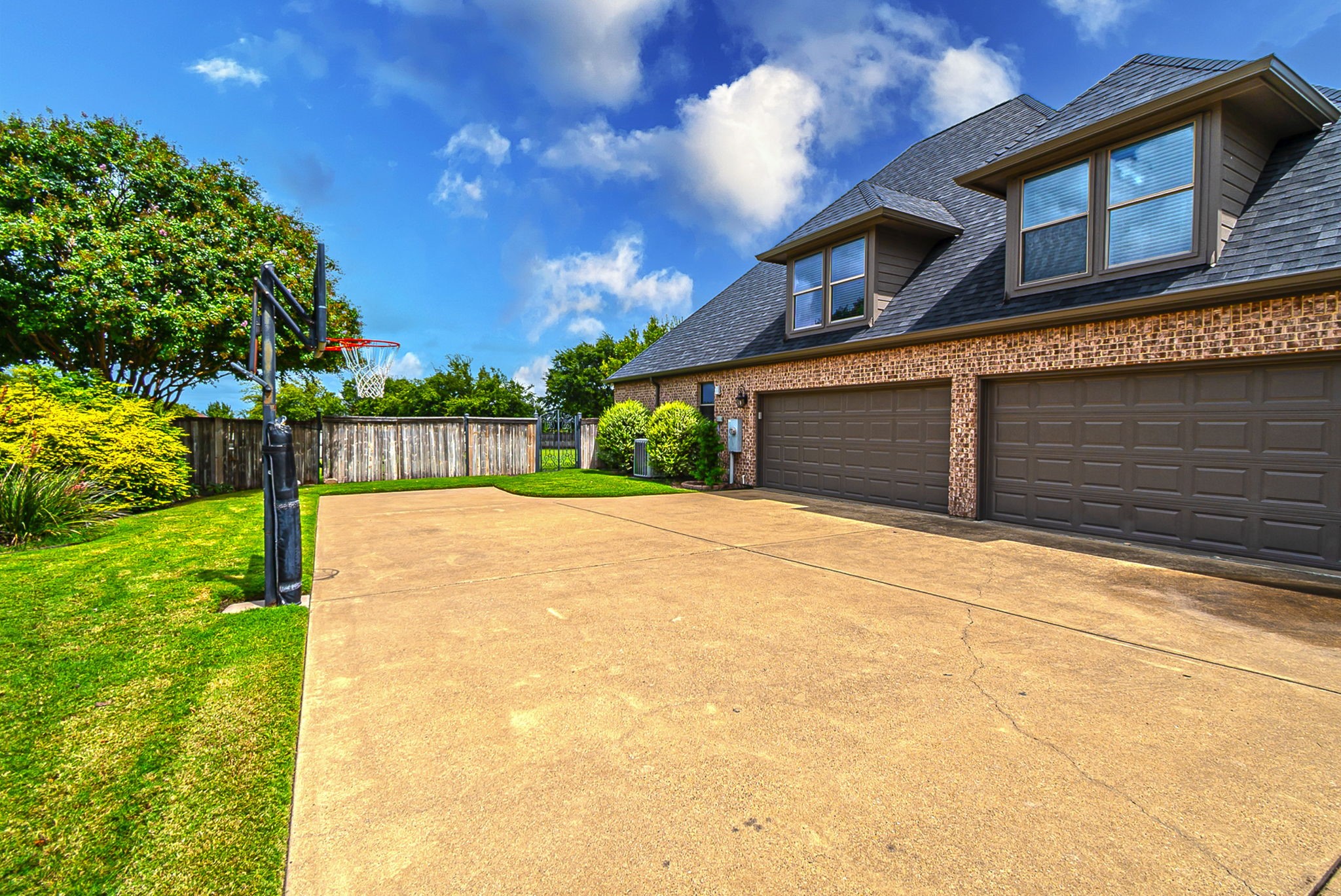 8271 Glenwick Drive Waxahachie TX 75167