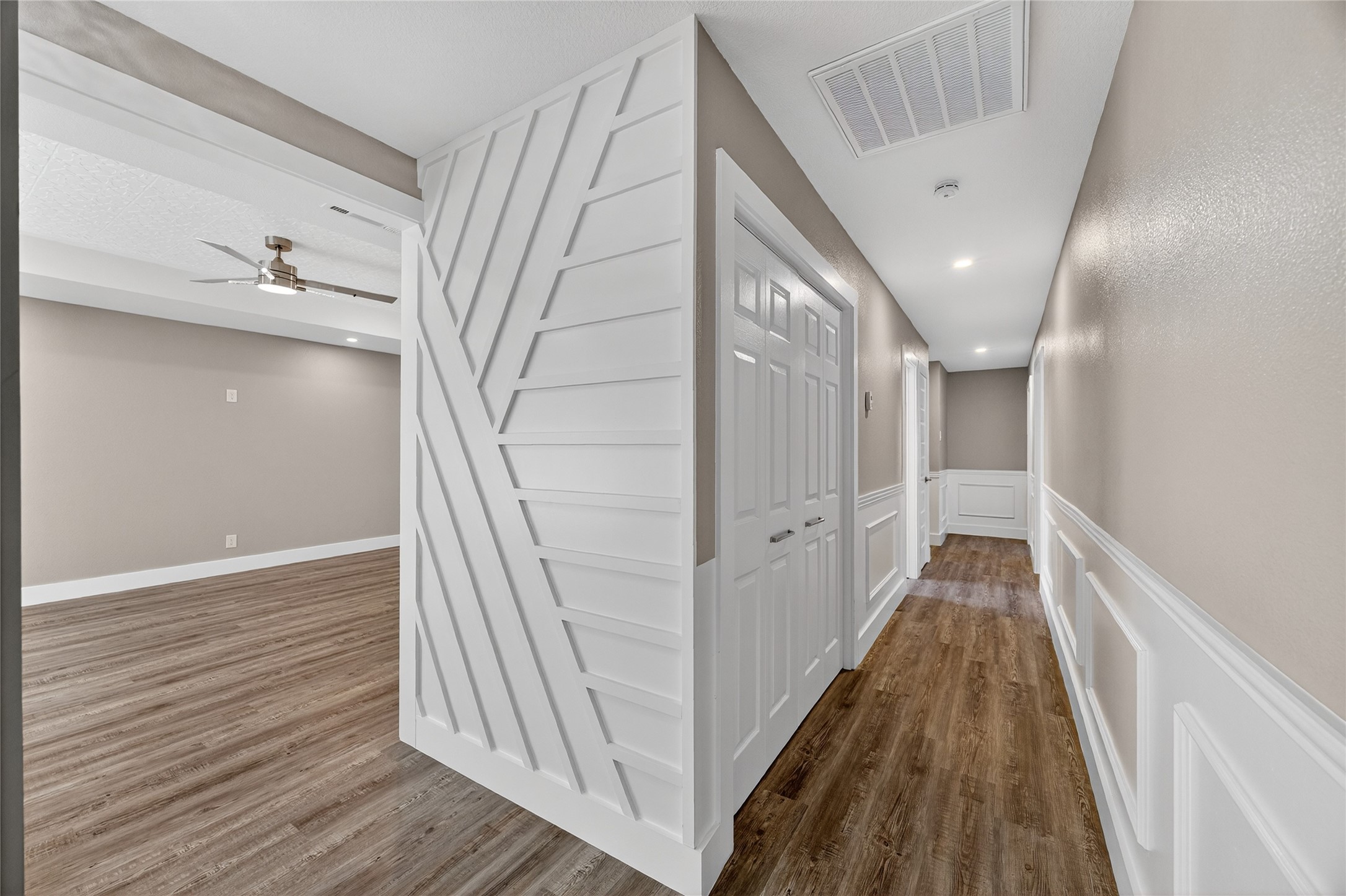 5511 Glen Forest Lane Dallas TX 75241