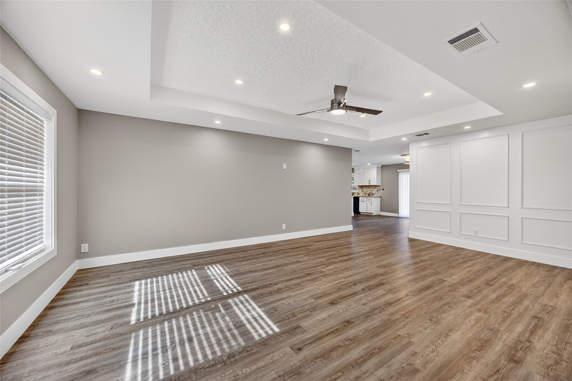 5511 Glen Forest Lane Dallas TX 75241