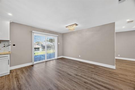 5511 Glen Forest Lane Dallas TX 75241