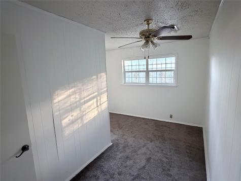 404 Montgomery Street Pittsburg TX 75686