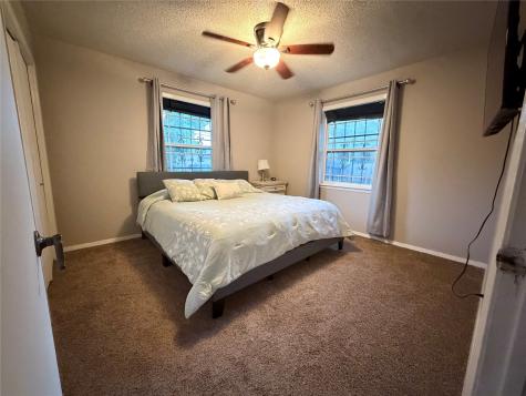 404 Montgomery Street Pittsburg TX 75686