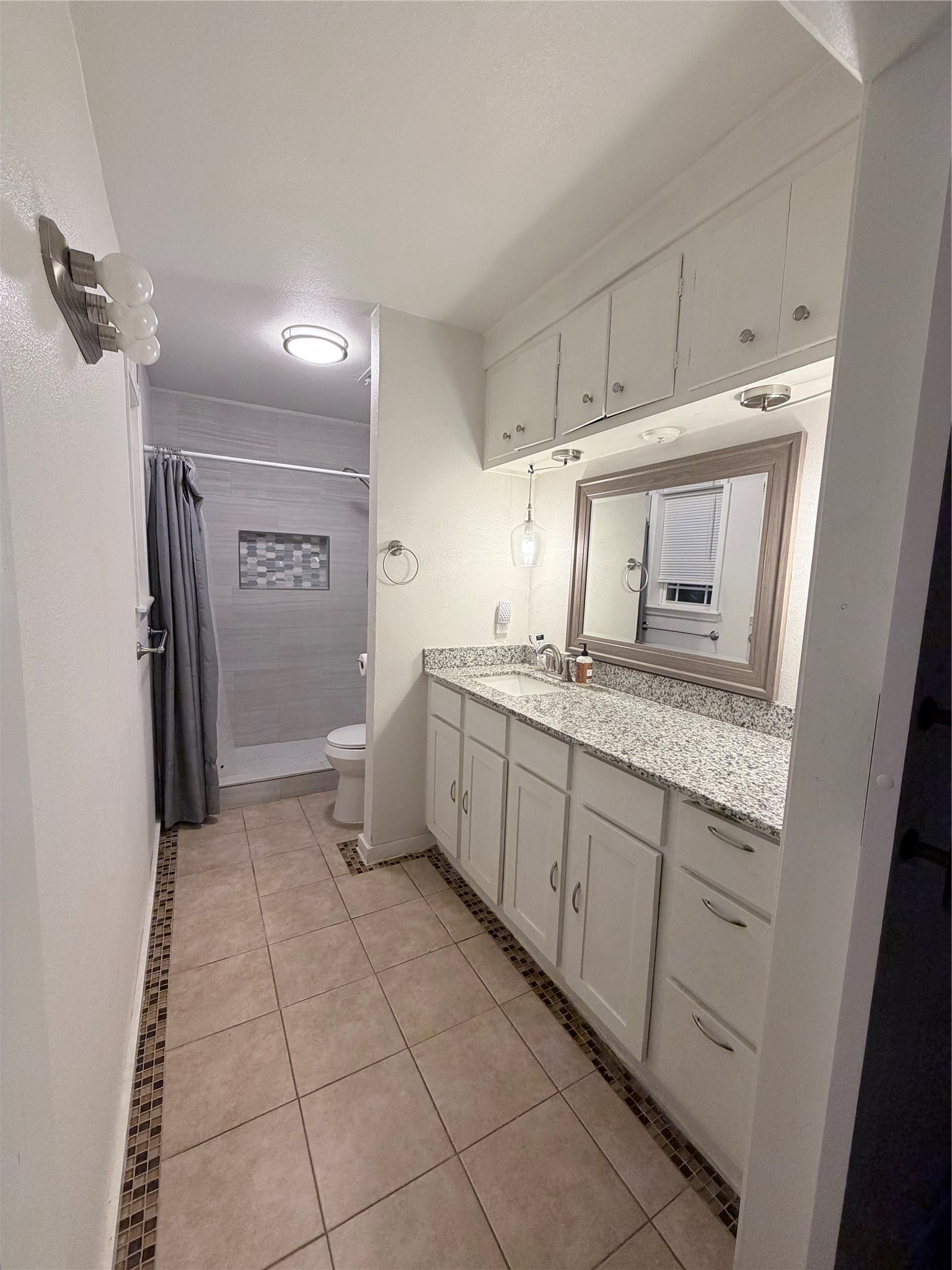 404 Montgomery Street Pittsburg TX 75686