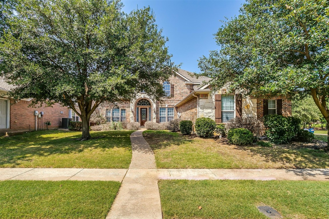 8391 Fullerton Street Lantana TX 76226