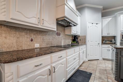 2020 S Bridgefarmer Road Lowry Crossing TX 75069
