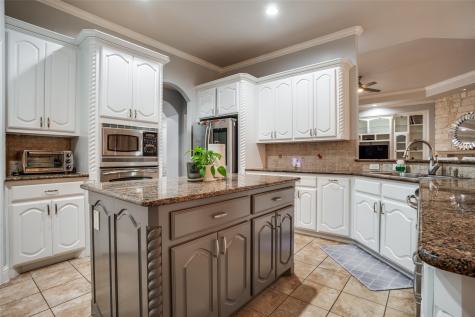 2020 S Bridgefarmer Road Lowry Crossing TX 75069