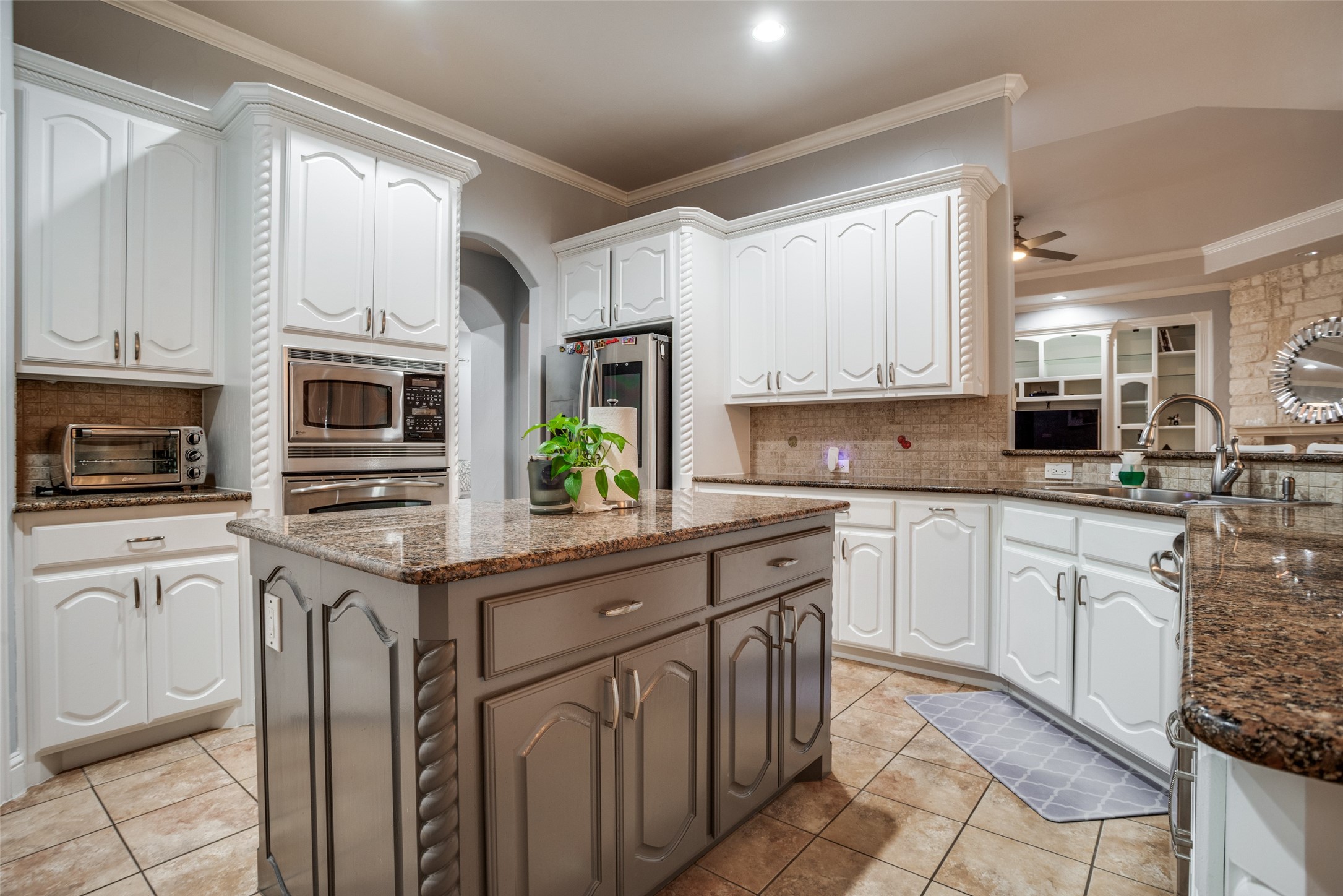2020 S Bridgefarmer Road Lowry Crossing TX 75069
