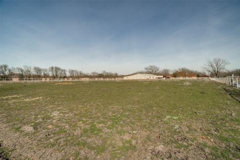 2020 S Bridgefarmer Road Lowry Crossing TX 75069