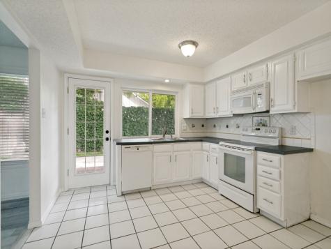2504 Royal Oaks Drive Plano TX 75074