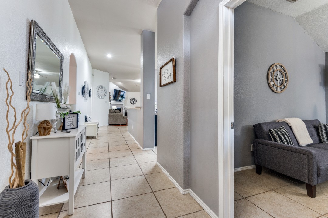 632 Crestview Court Saginaw TX 76179