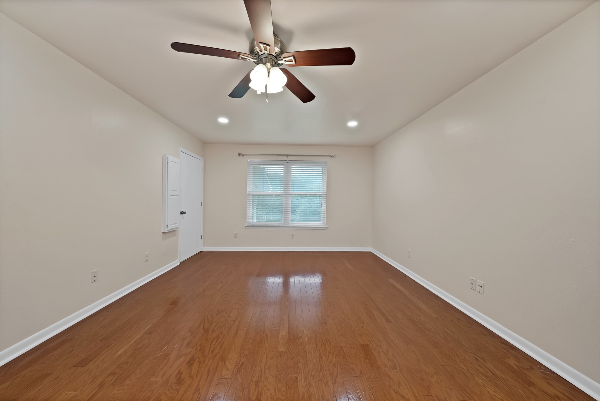 5621 Wedgworth Road Fort Worth TX 76133