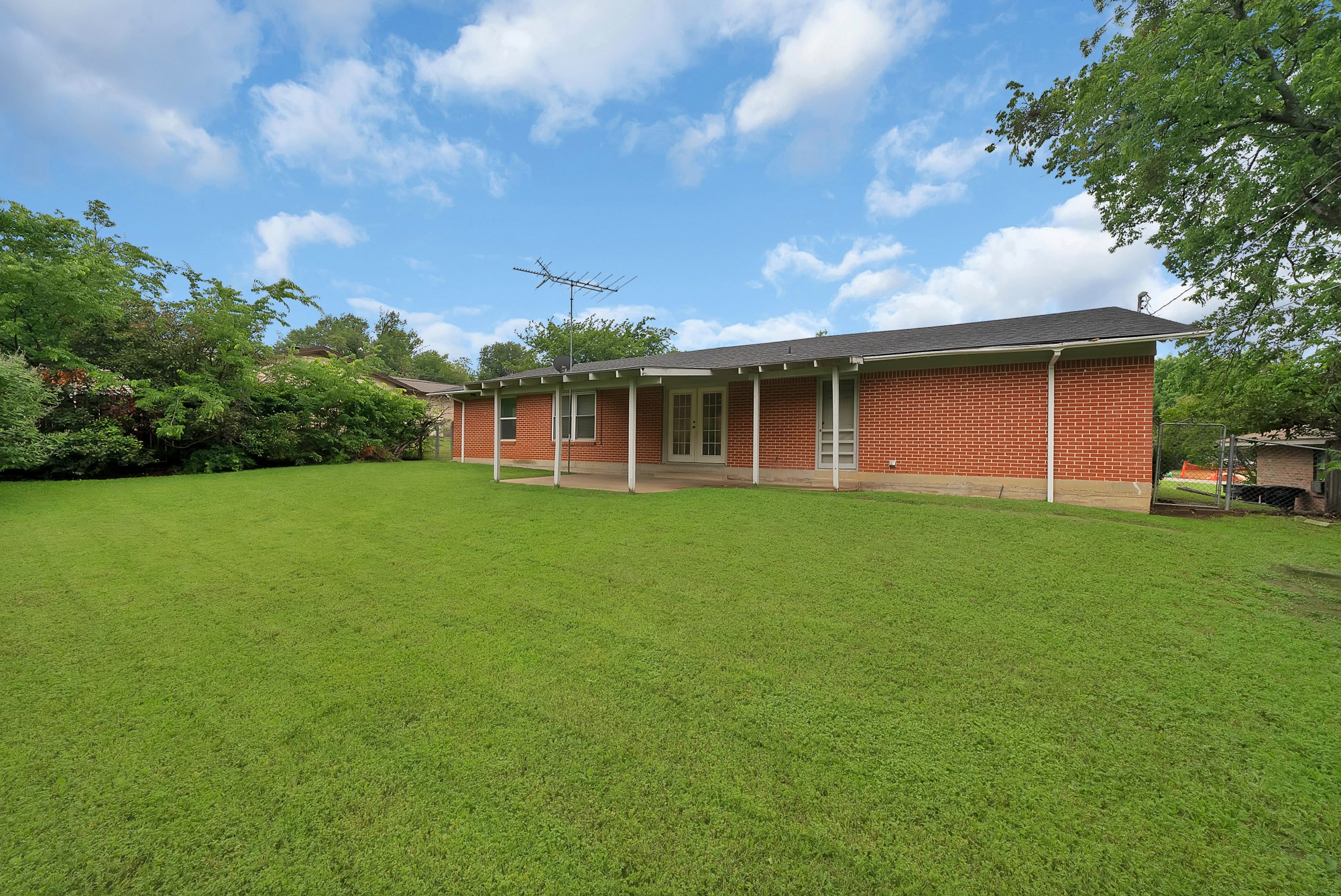 5621 Wedgworth Road Fort Worth TX 76133