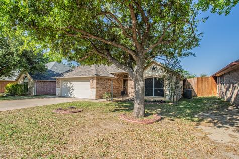 6813 Cheatham Drive Watauga TX 76148