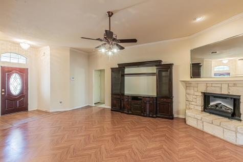 6813 Cheatham Drive Watauga TX 76148