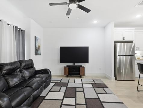 4621 Mccart Avenue Fort Worth TX 76115