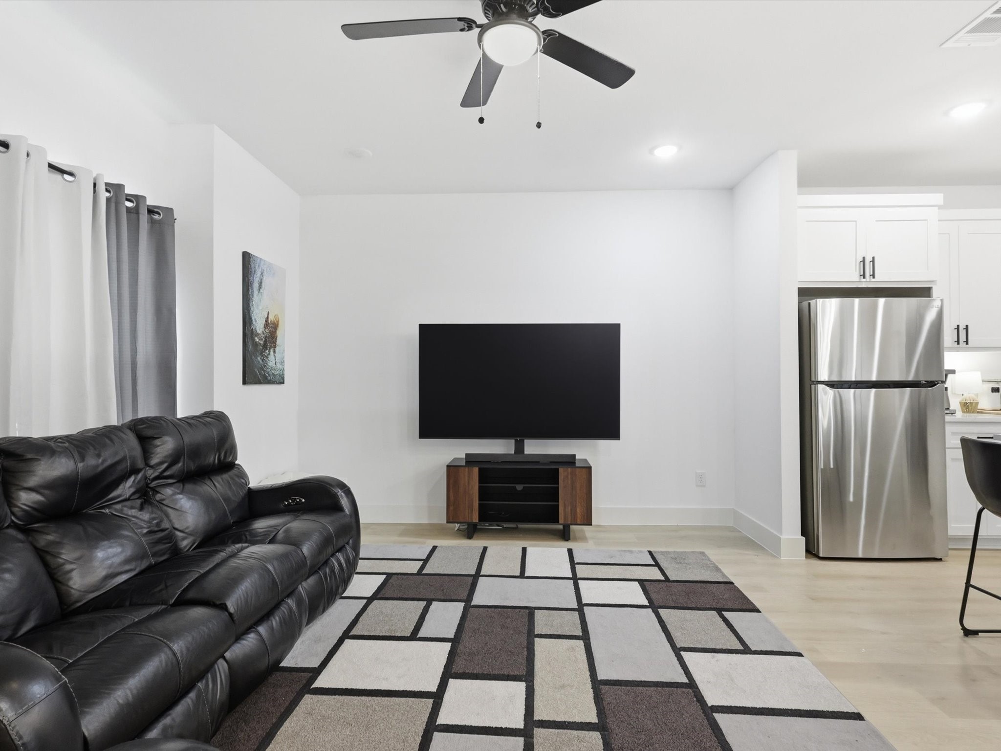 4621 Mccart Avenue Fort Worth TX 76115