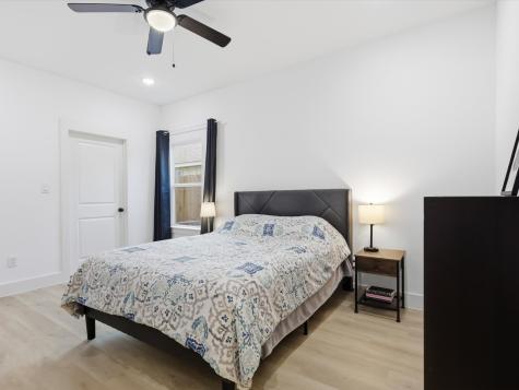 4621 Mccart Avenue Fort Worth TX 76115