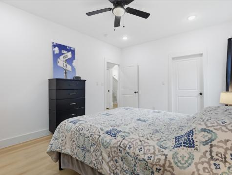 4621 Mccart Avenue Fort Worth TX 76115