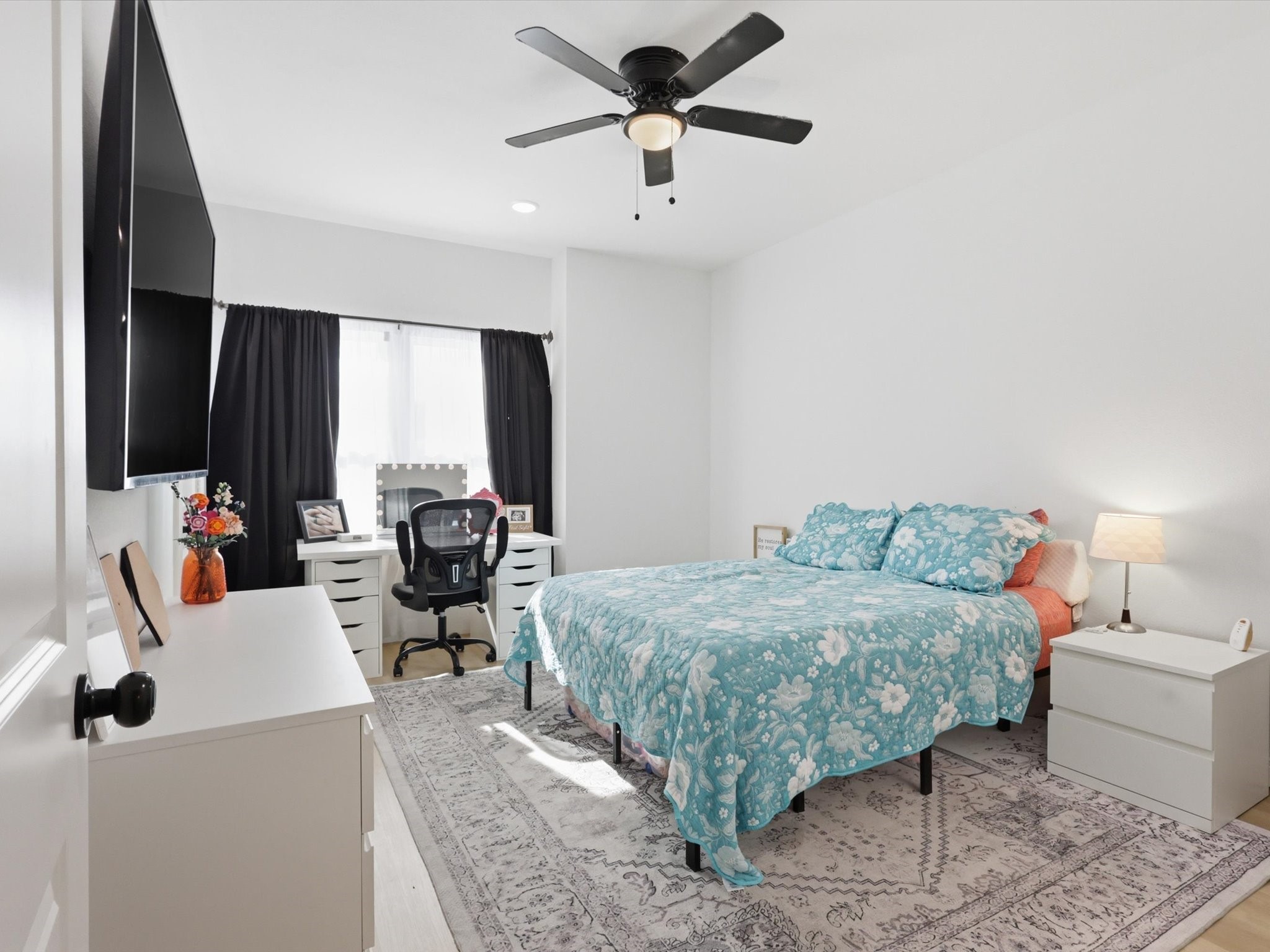 4621 Mccart Avenue Fort Worth TX 76115