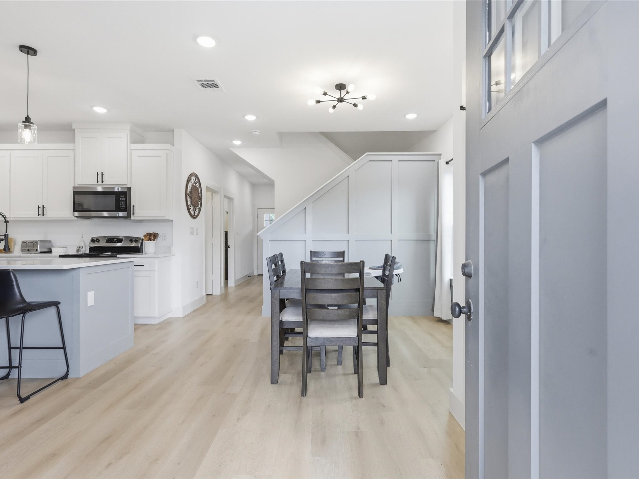 4621 Mccart Avenue Fort Worth TX 76115