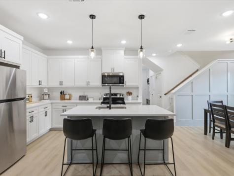 4621 Mccart Avenue Fort Worth TX 76115