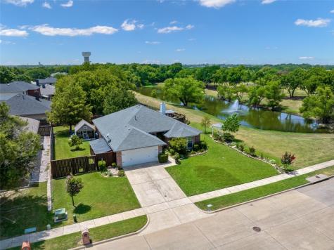 1603 Country Walk Lane Wylie TX 75098