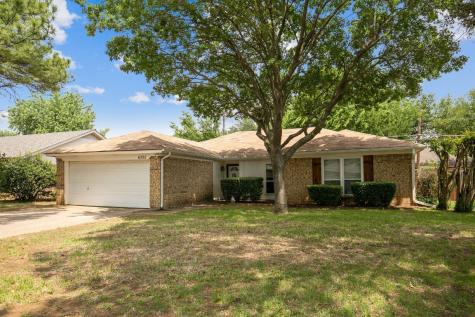 6305 Big Springs Drive Arlington TX 76001