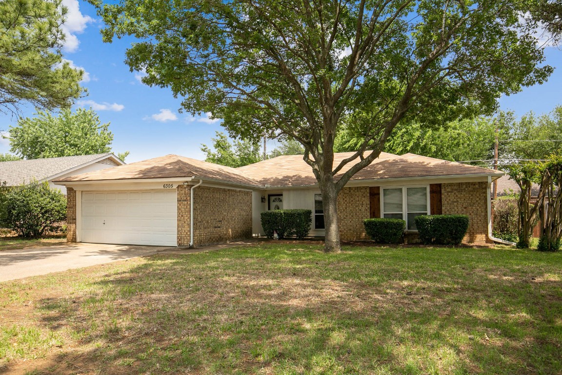 6305 Big Springs Drive Arlington TX 76001
