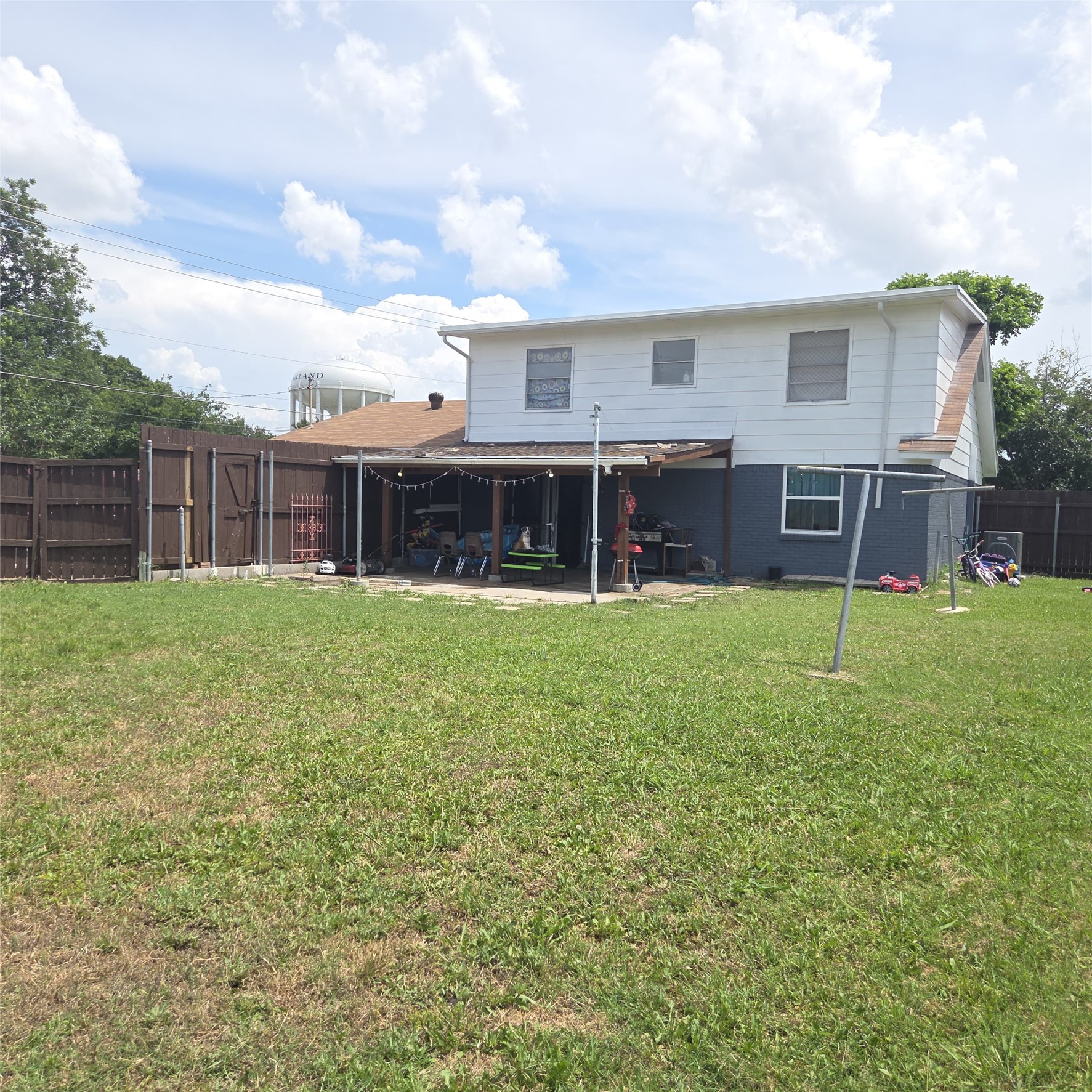 4001 Burning Tree Lane Garland TX 75042