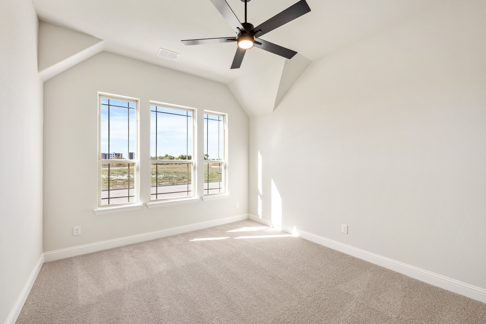 577 Red Maple Road Waxahachie TX 75165