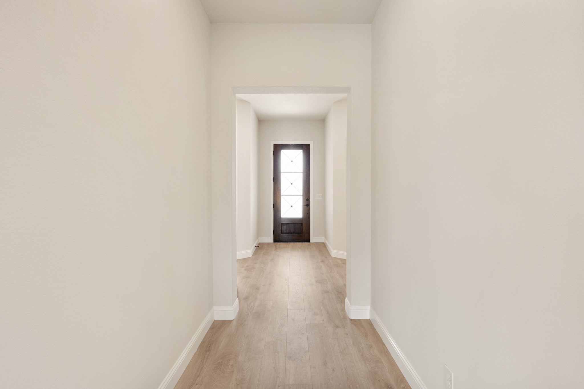 577 Red Maple Road Waxahachie TX 75165
