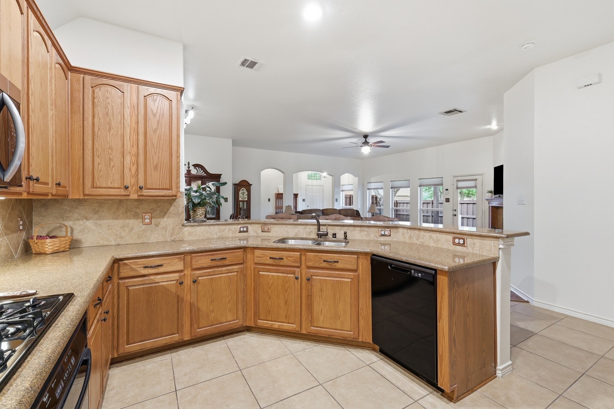 7764 Lancaster Frisco TX 75035