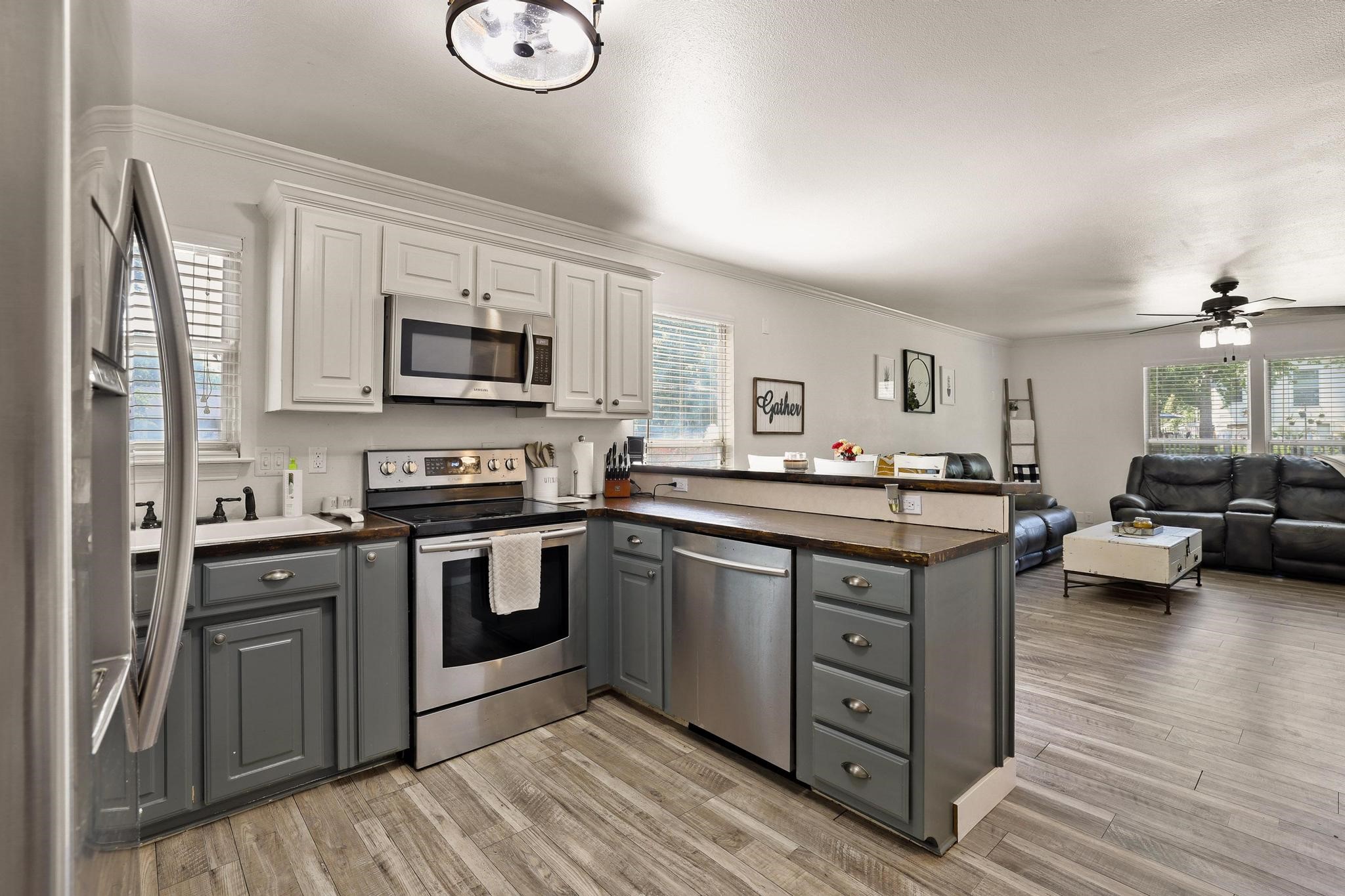 946 W Laurel Street Sherman TX 75092