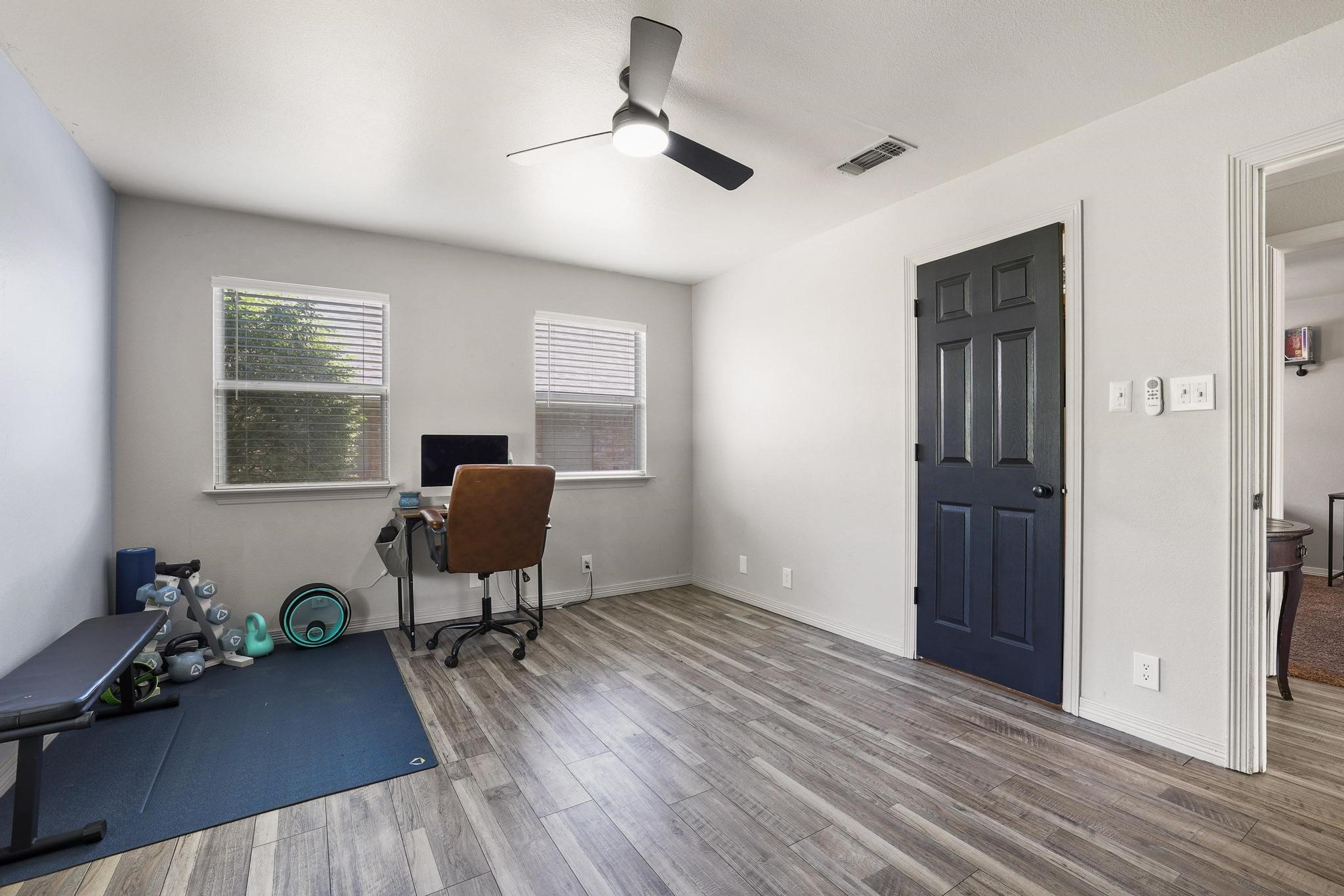 946 W Laurel Street Sherman TX 75092