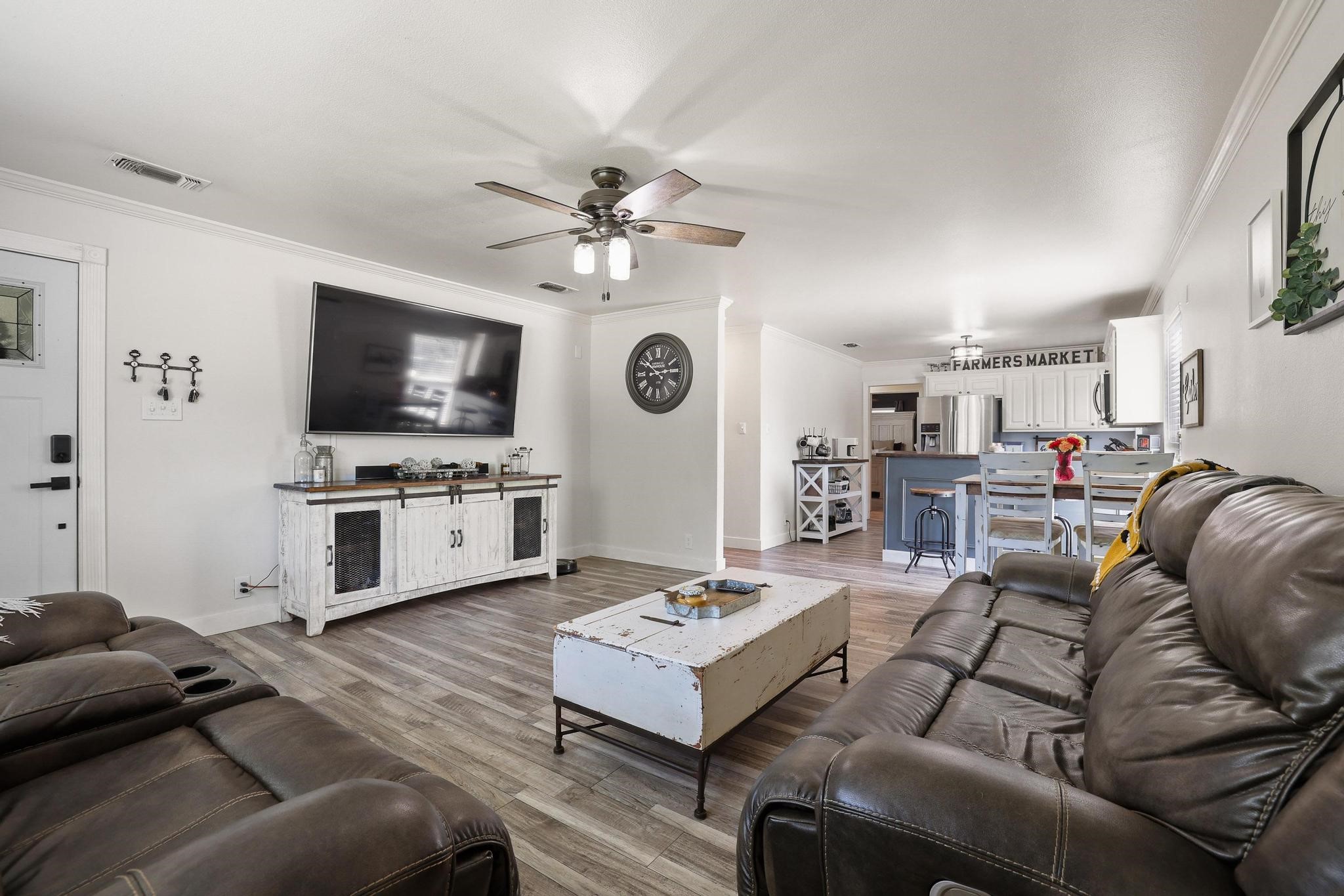 946 W Laurel Street Sherman TX 75092
