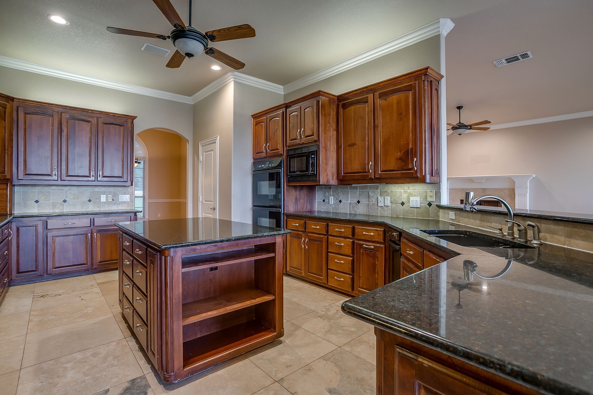 173 Sugartree Circle Lipan TX 76462
