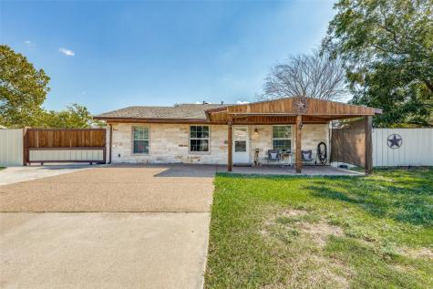 124 N Jessup Street Alvarado TX 76009